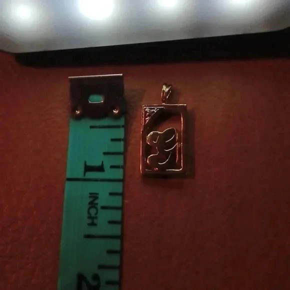 🌹Gold plated letter pendant "G" - Picture 5 of 6
